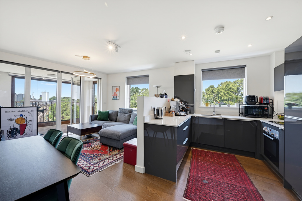 Relph Court, Kenneth Way, Ealing, London, W5