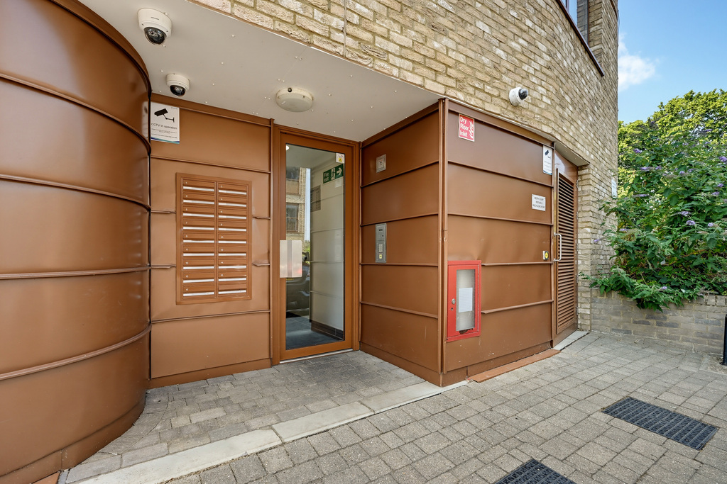 Relph Court, Kenneth Way, Ealing, London, W5, photo 15