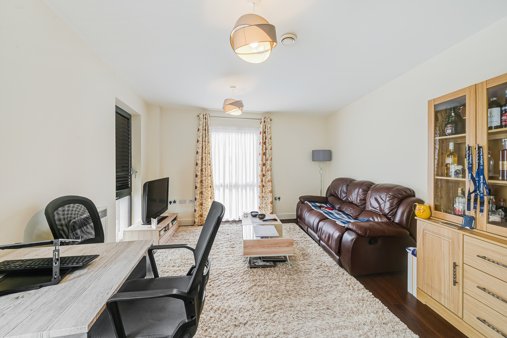 Merryfield Court, Uxbridge Road, Acton, London, W3