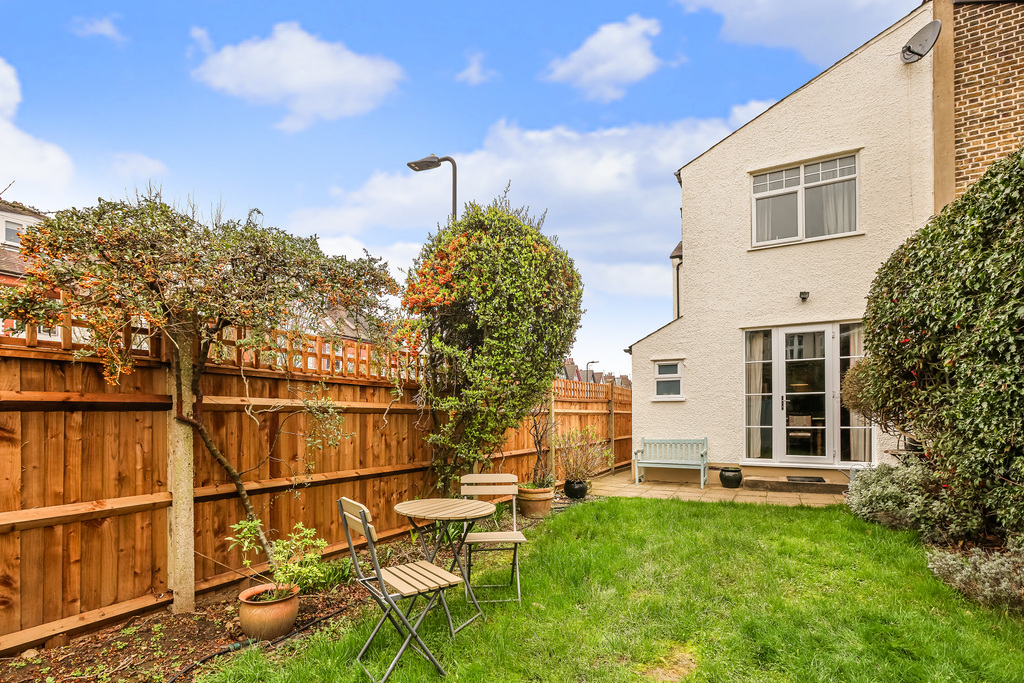 Montague Road, Ealing, London, W13, photo 22