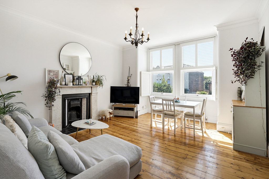 Warwick Road, Ealing, London, W5