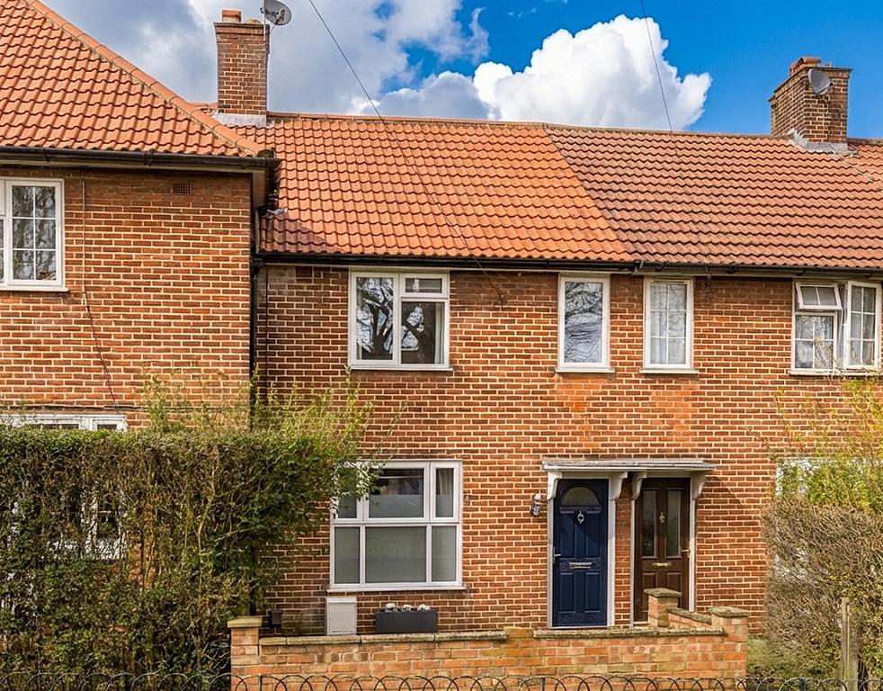 Hall Drive, Hanwell, London, W7, photo 2