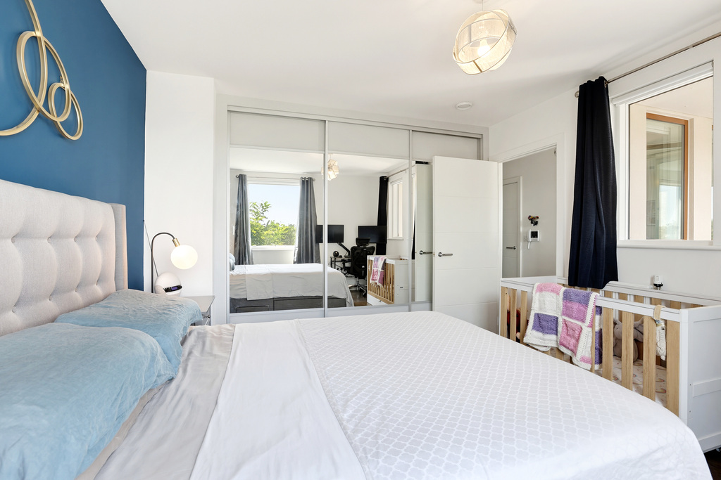 Relph Court, Kenneth Way, Ealing, London, W5, photo 10