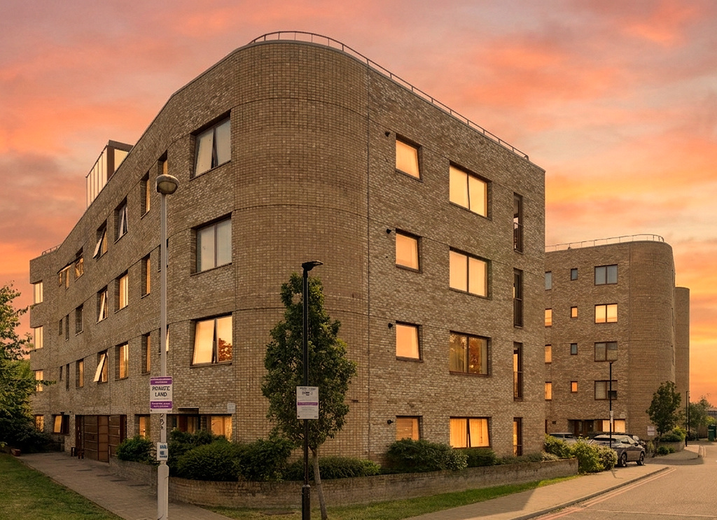 Relph Court, Kenneth Way, Ealing, London, W5, photo 18