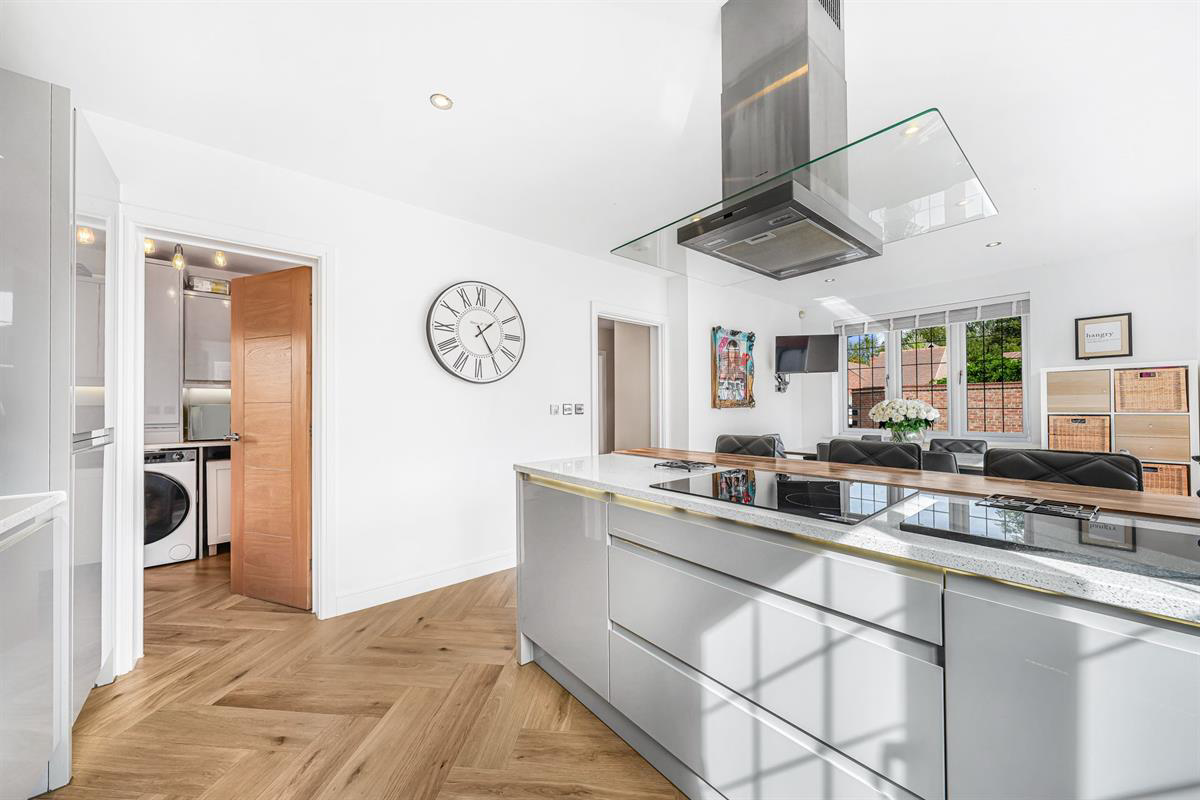 Bowlby Hill, Harlow, photo 17