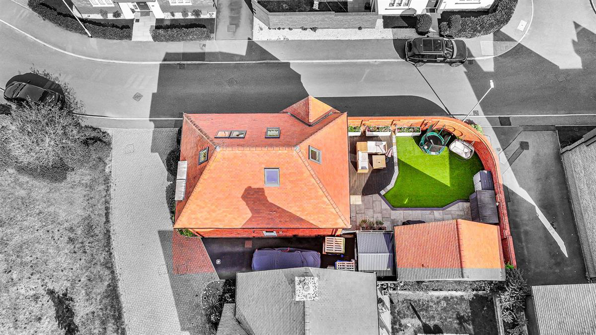 Bowlby Hill, Harlow, photo 14