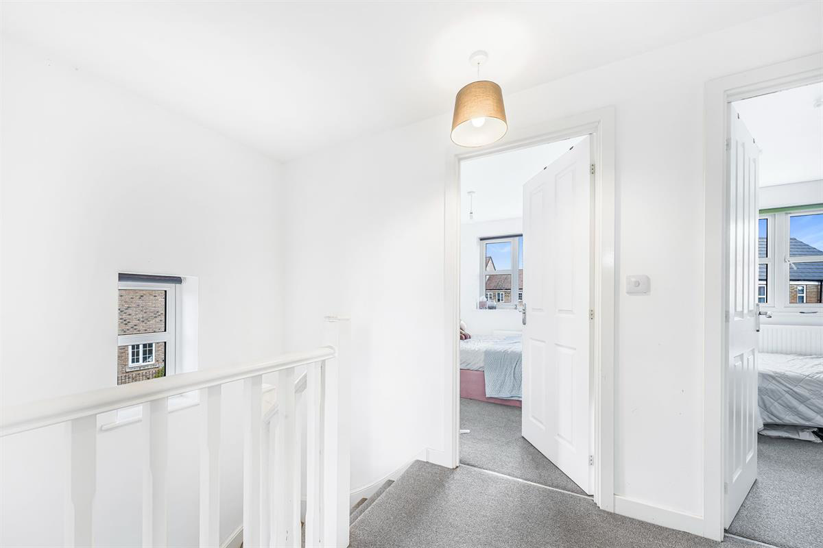 Ambrose Close, Bishop's Stortford, photo 14