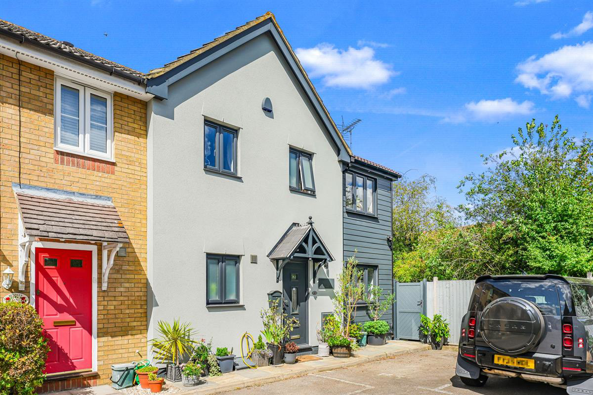 Bentley Drive, Harlow, photo 2