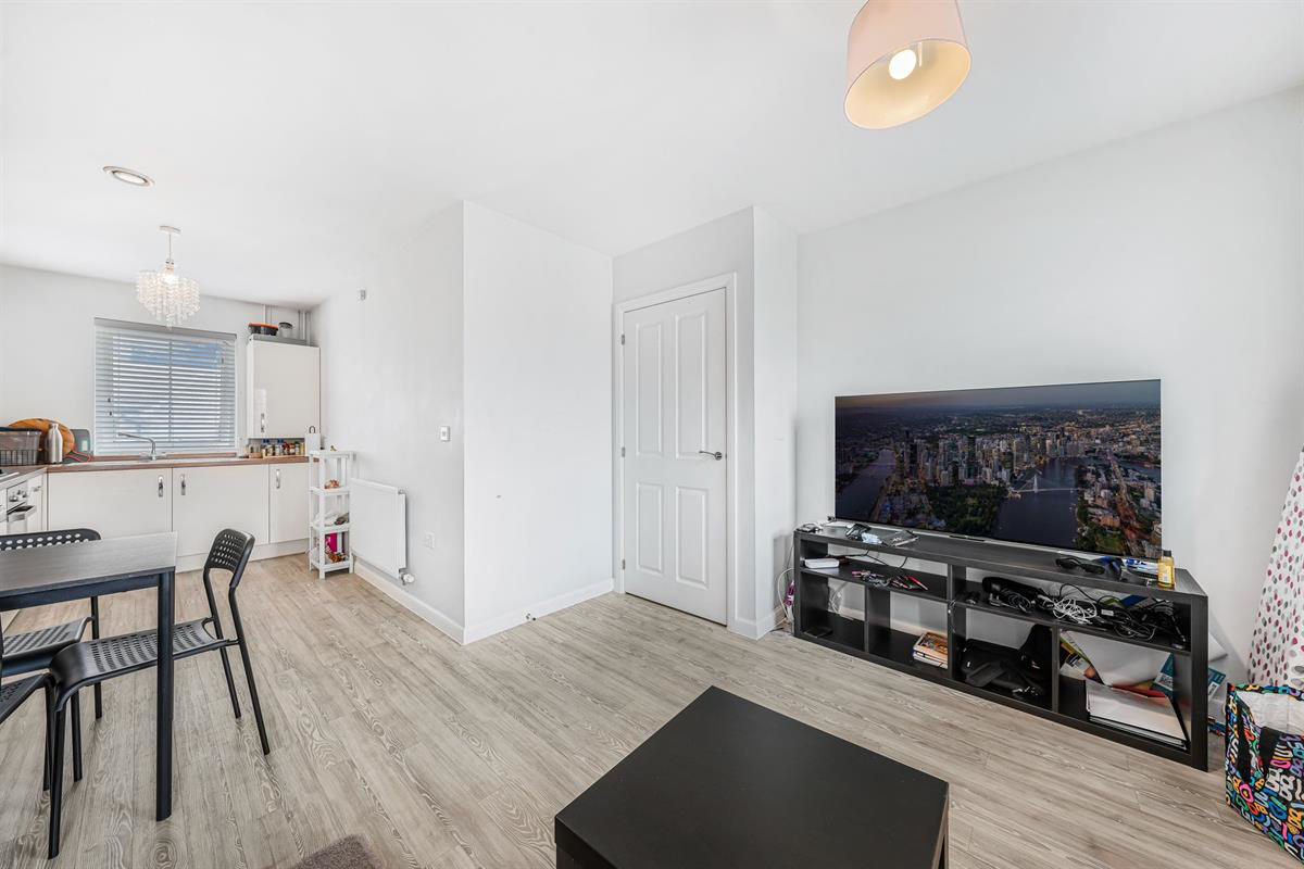 Dunnock Road, Harlow, photo 4