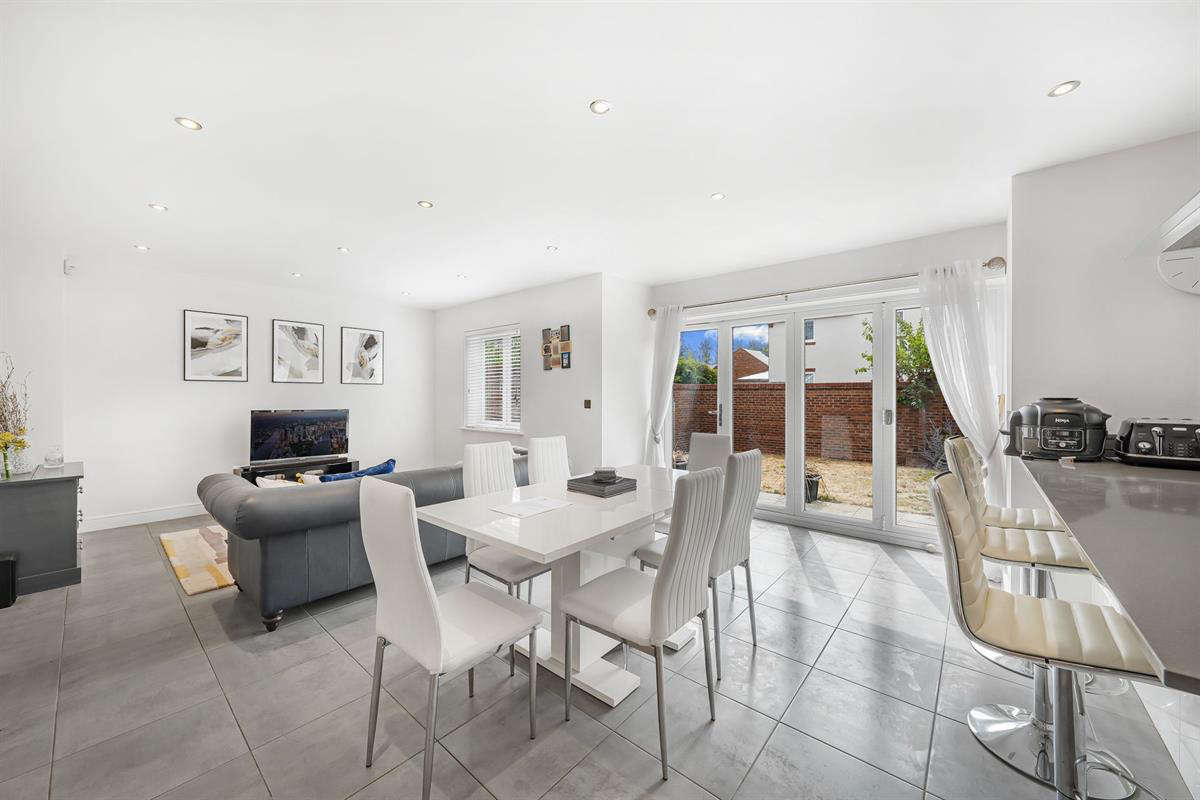 Terlings Avenue, Harlow, photo 23