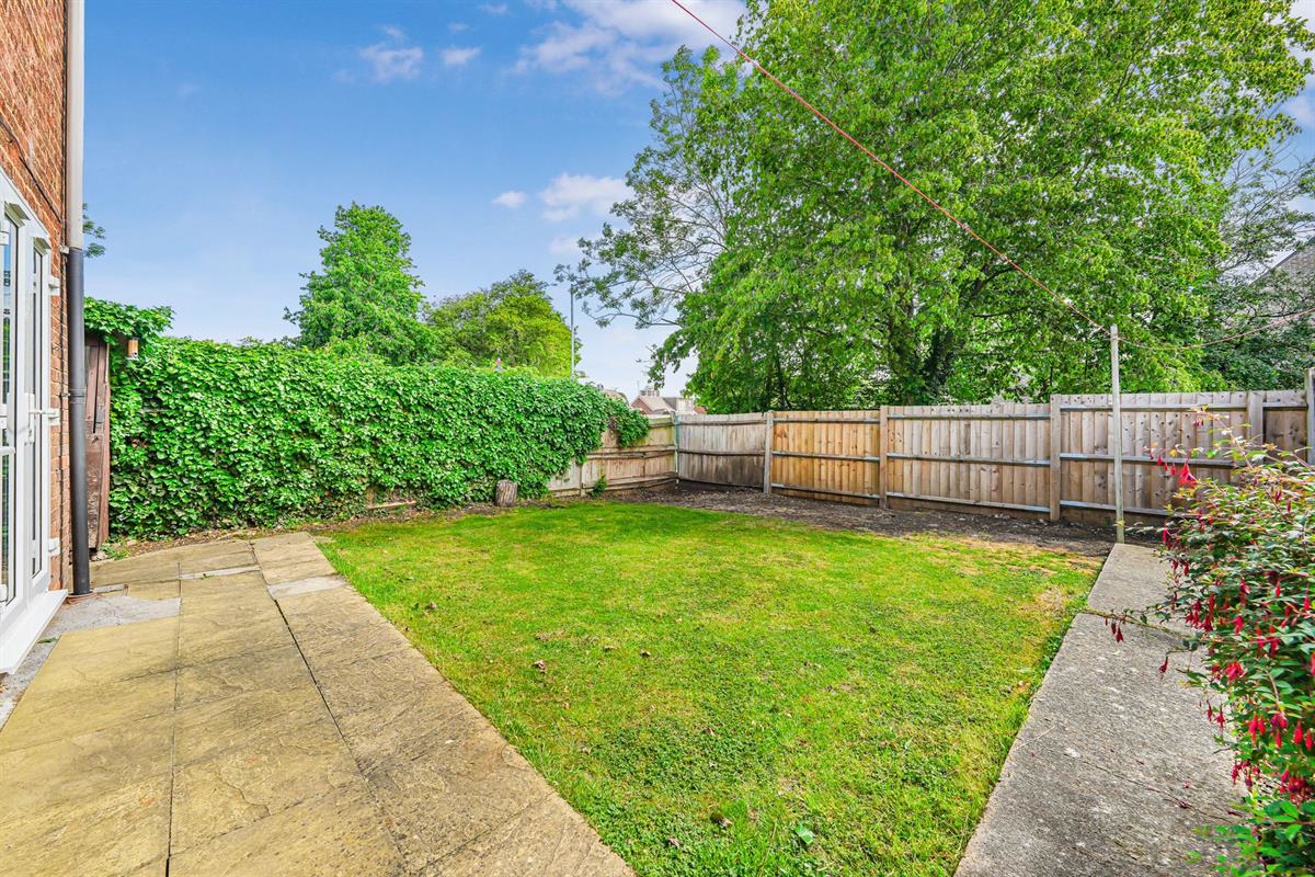 Little Brays, Harlow, photo 18