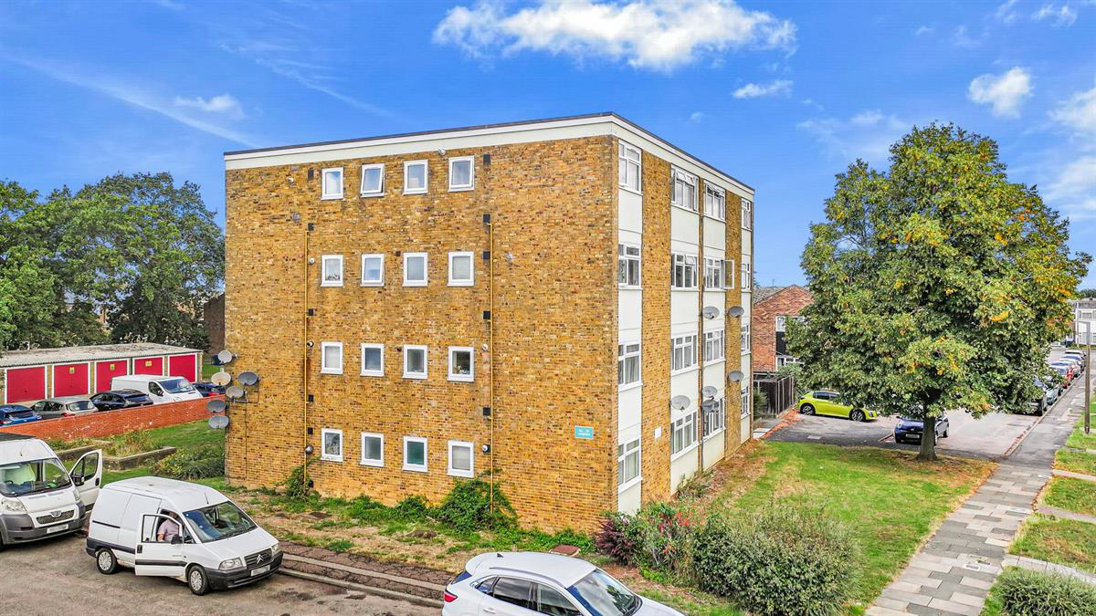 Longfield, Harlow