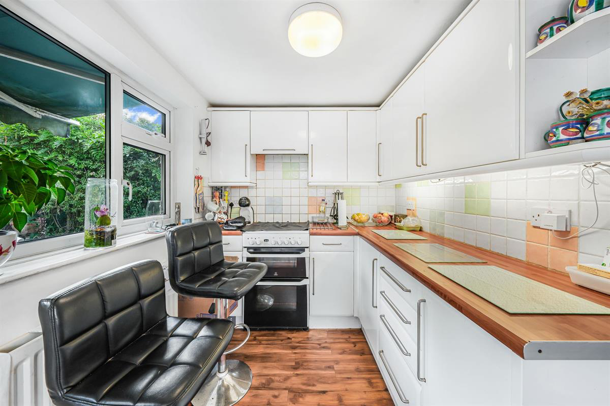 Barn Hill, Roydon, Harlow, photo 5