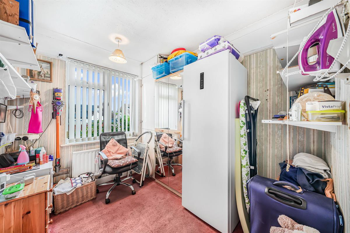 Barn Hill, Roydon, Harlow, photo 13