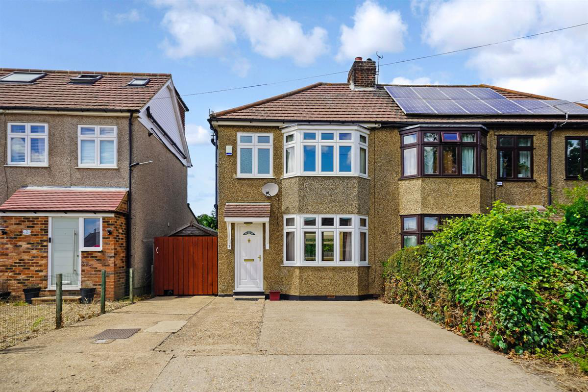 Matthews Villas, Old House Lane, Harlow