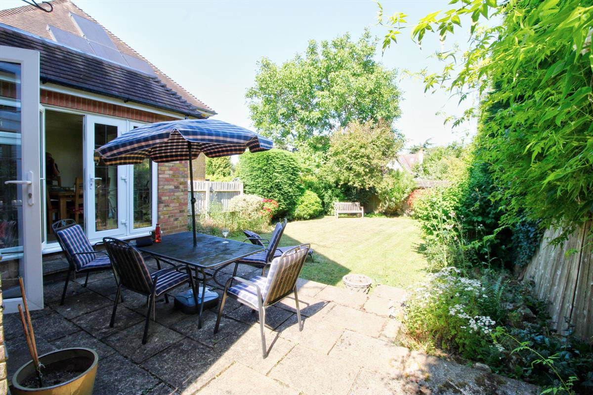 Bakery Close, Roydon, Harlow, photo 27
