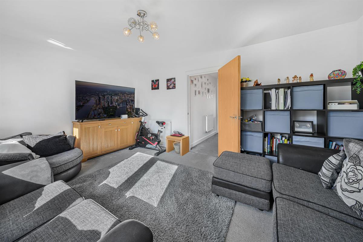 Magpie Road, Newhall, Harlow, photo 4