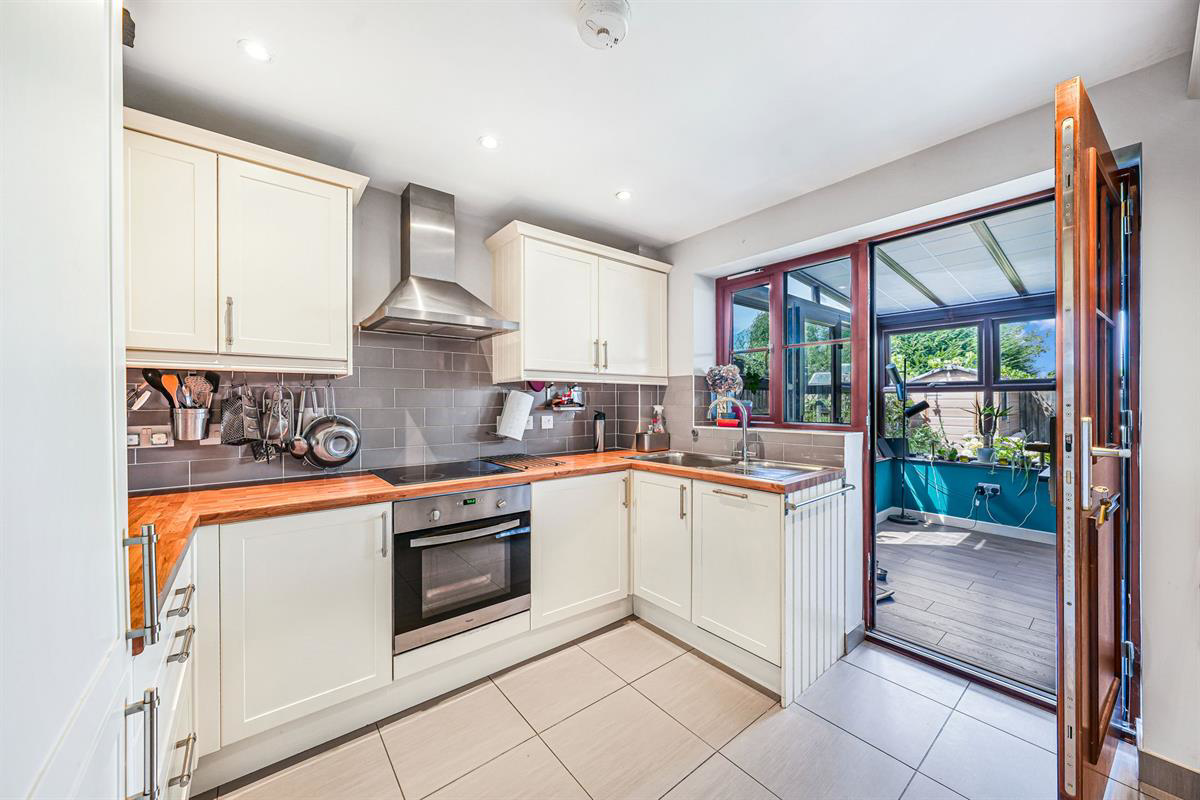 Hall Cottage, Harlow Road, Harlow, photo 10
