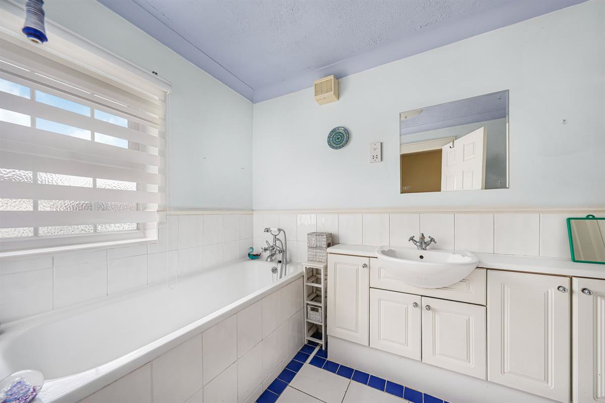 Cambridge Road, Sawbridgeworth, photo 18