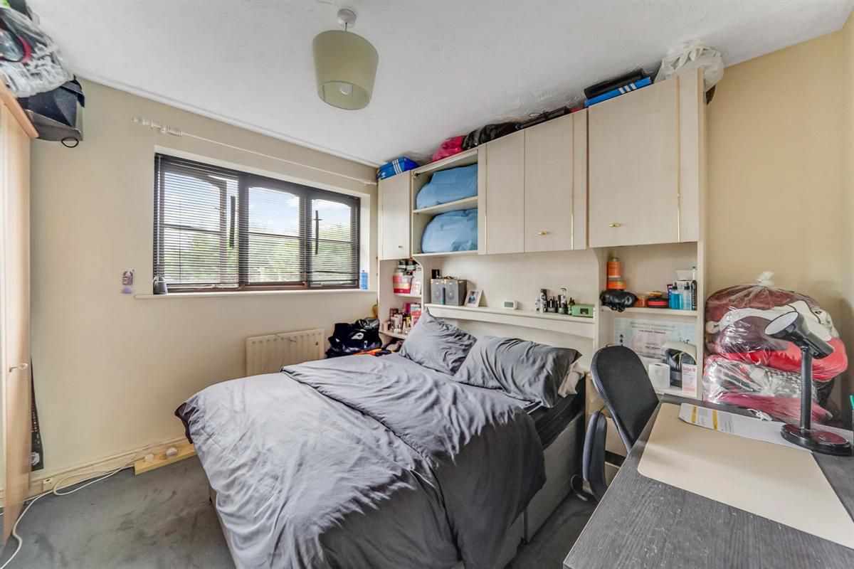 Hampton Gardens, Sawbridgeworth, photo 13