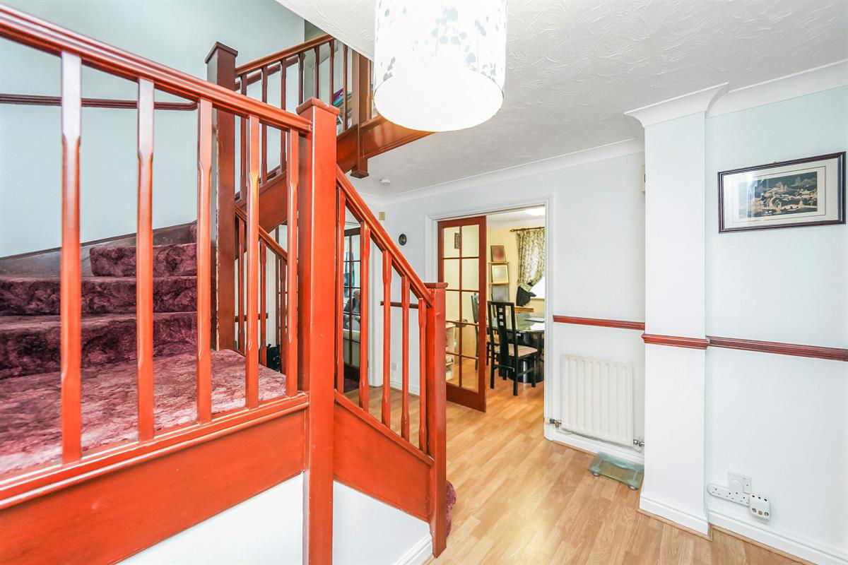 Hampton Gardens, Sawbridgeworth, photo 10