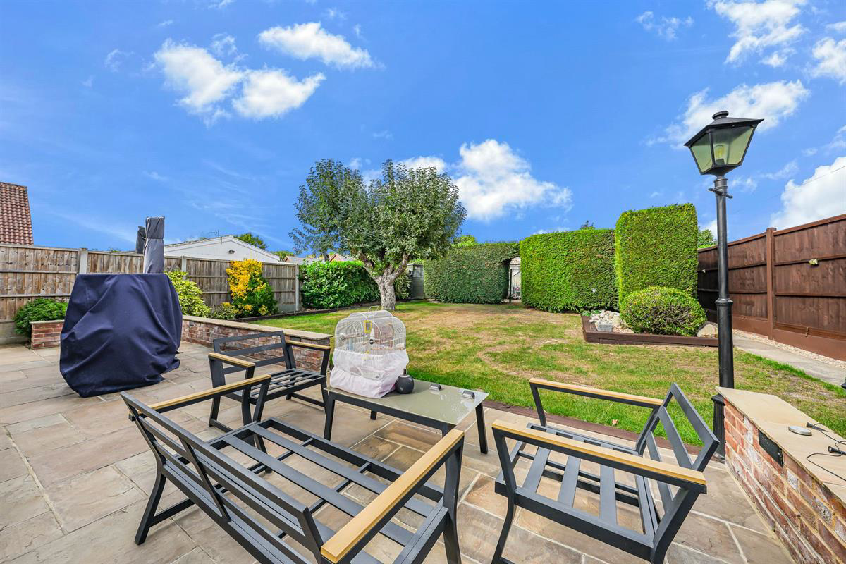 Robarta Lodge, Hamlet Hill, Harlow, photo 33