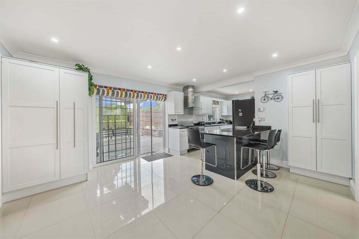 Robarta Lodge, Hamlet Hill, Harlow, photo 32