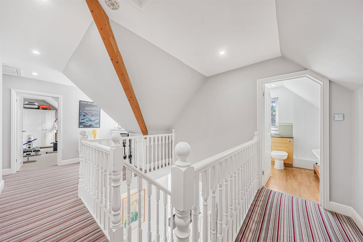Robarta Lodge, Hamlet Hill, Harlow, photo 23