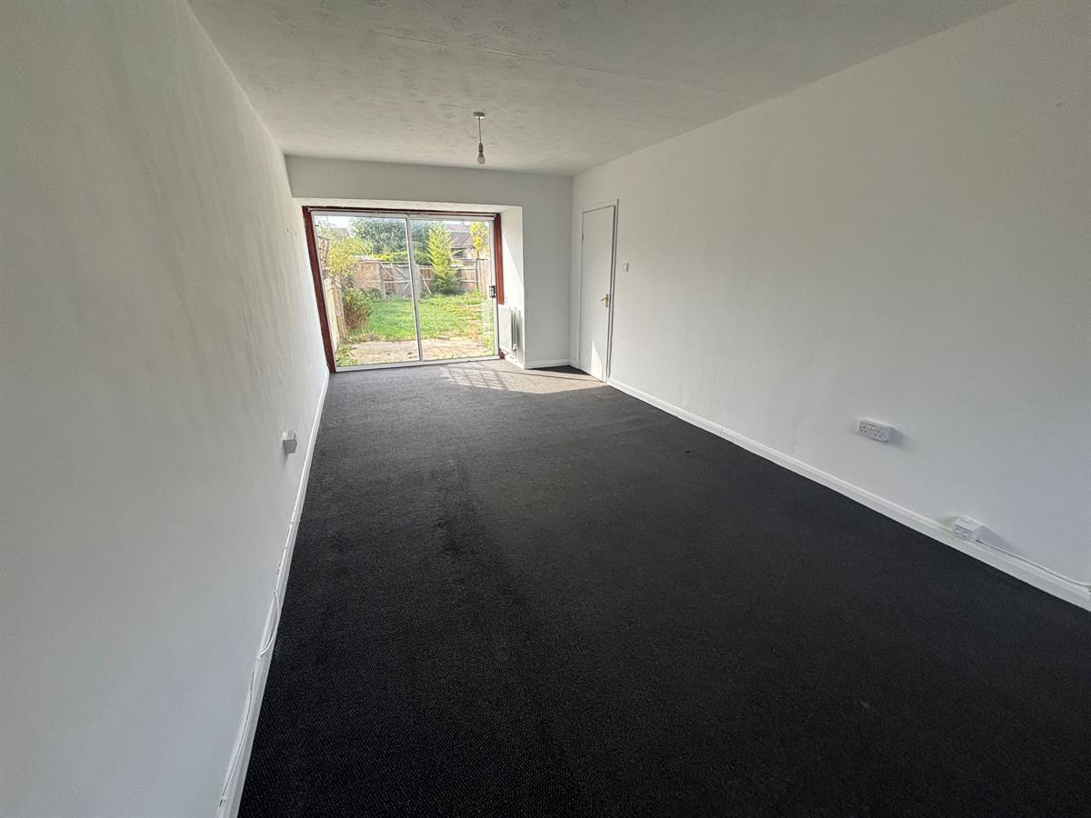 Sharpecroft, Harlow, photo 2