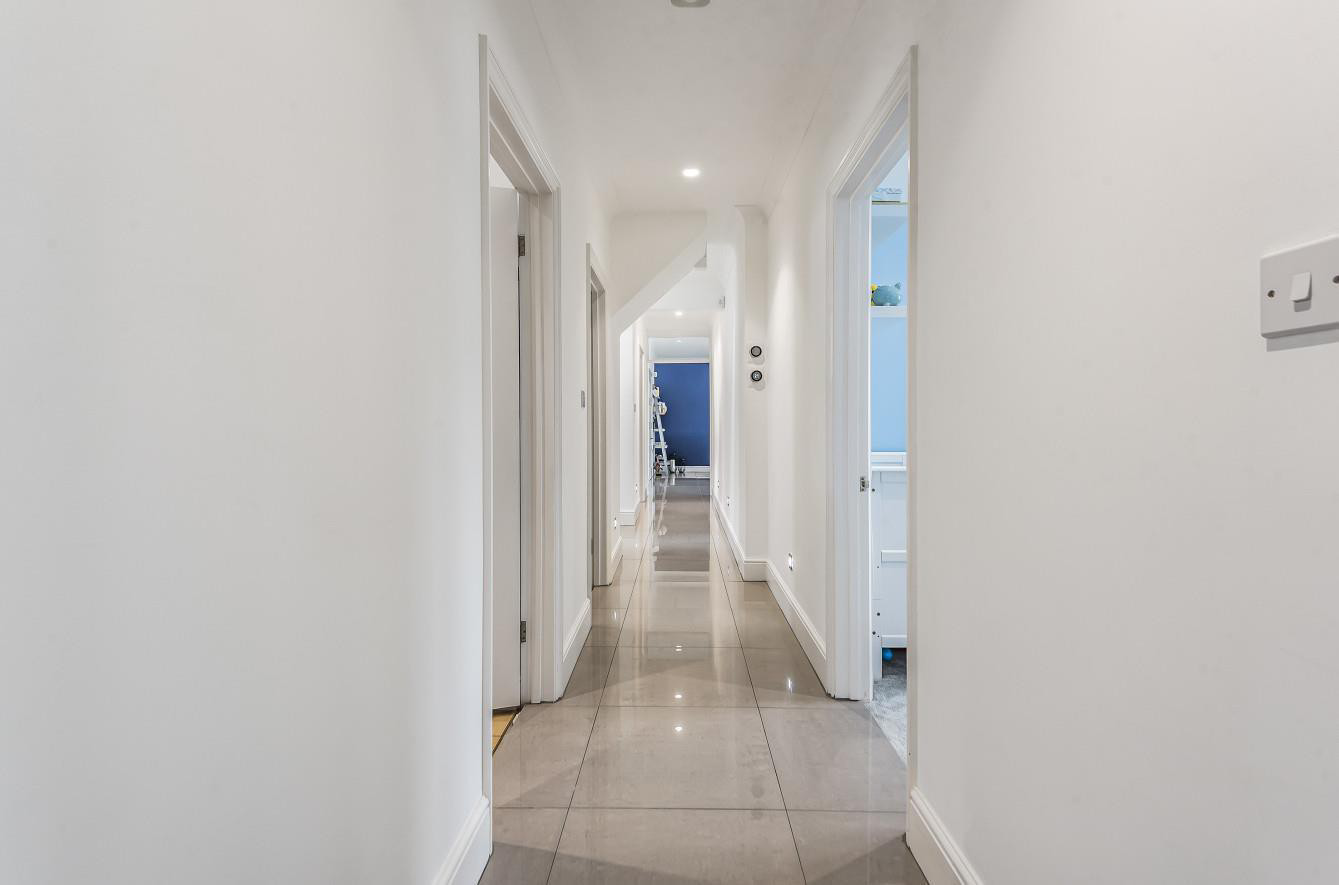 Brookside Avenue, Wraysbury, Berkshire, TW19, photo 16
