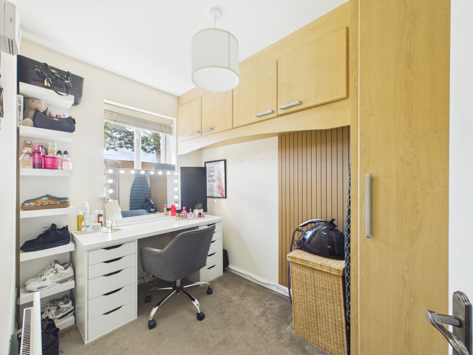 Photo 8