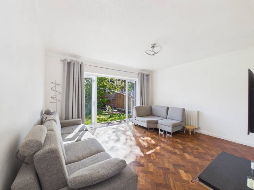 Clockhouse Lane, Ashford, Surrey, TW15, photo 3