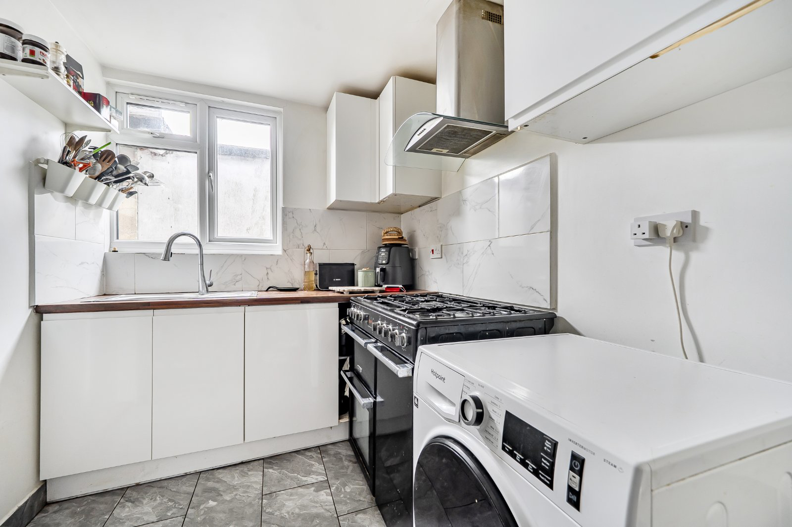 Harkness Road, Burnham, Buckinghamshire, SL1, photo 15