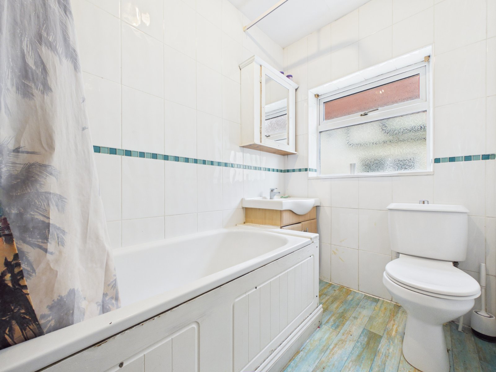 Sandells Avenue, Ashford, Surrey, TW15, photo 8