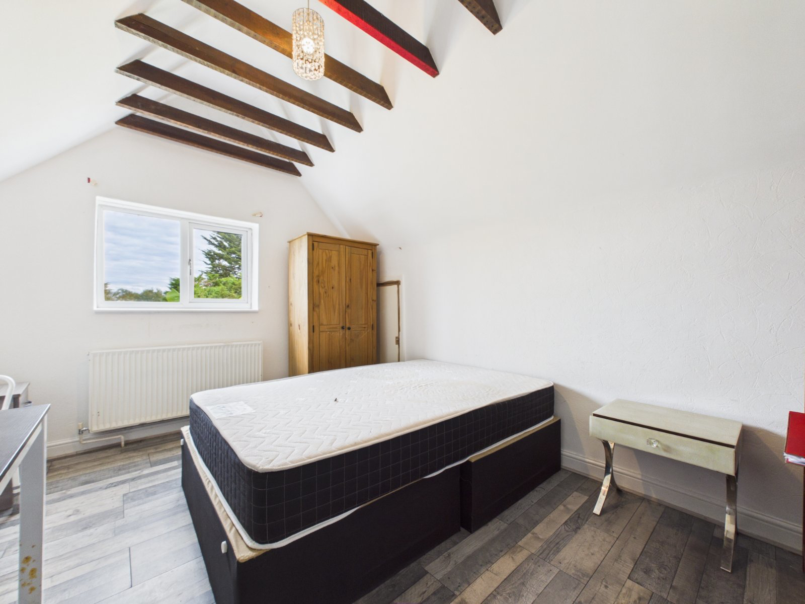 Sandells Avenue, Ashford, Surrey, TW15, photo 6