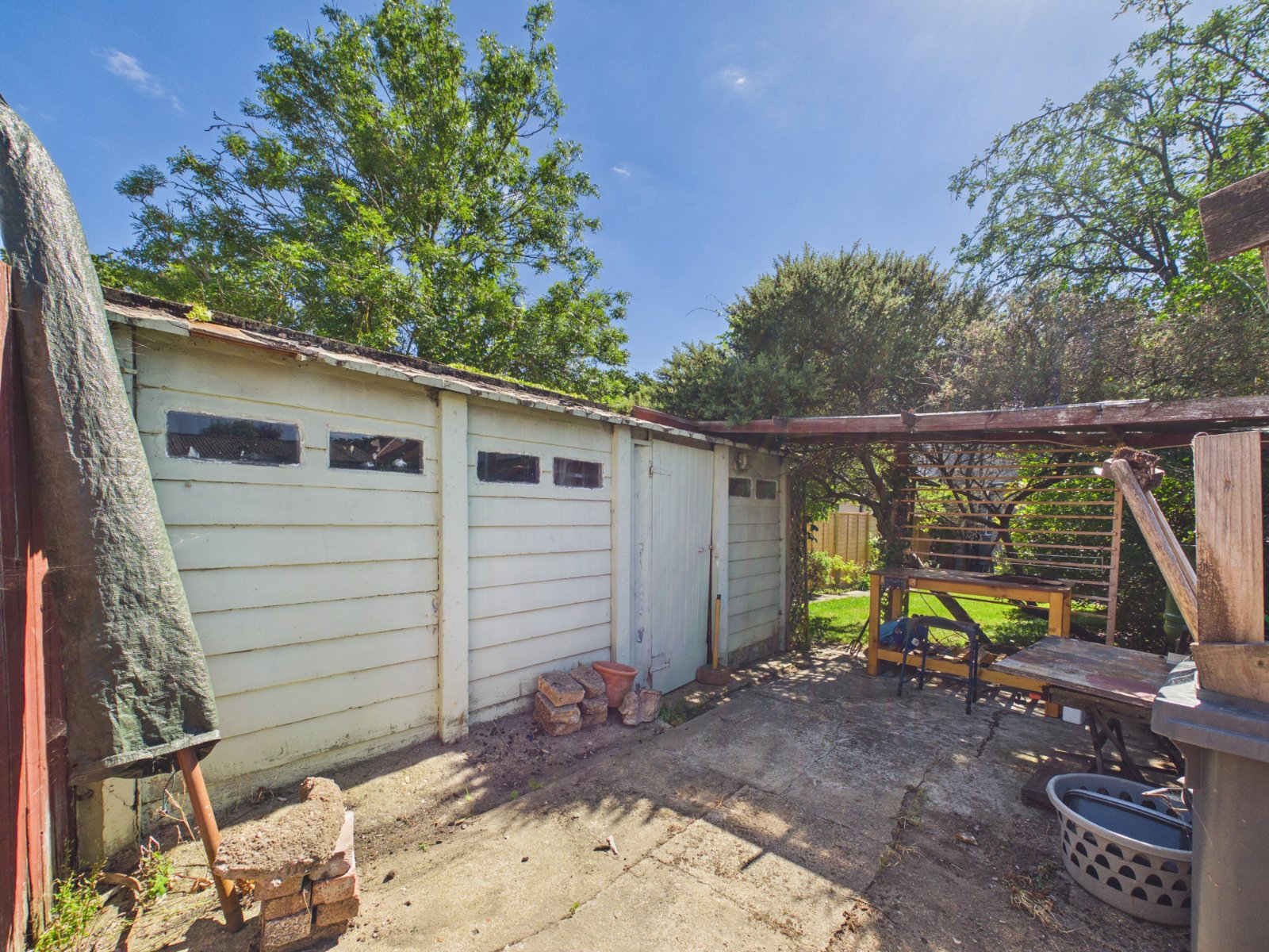 Hounslow Road, Hanworth, Feltham, TW13, photo 13