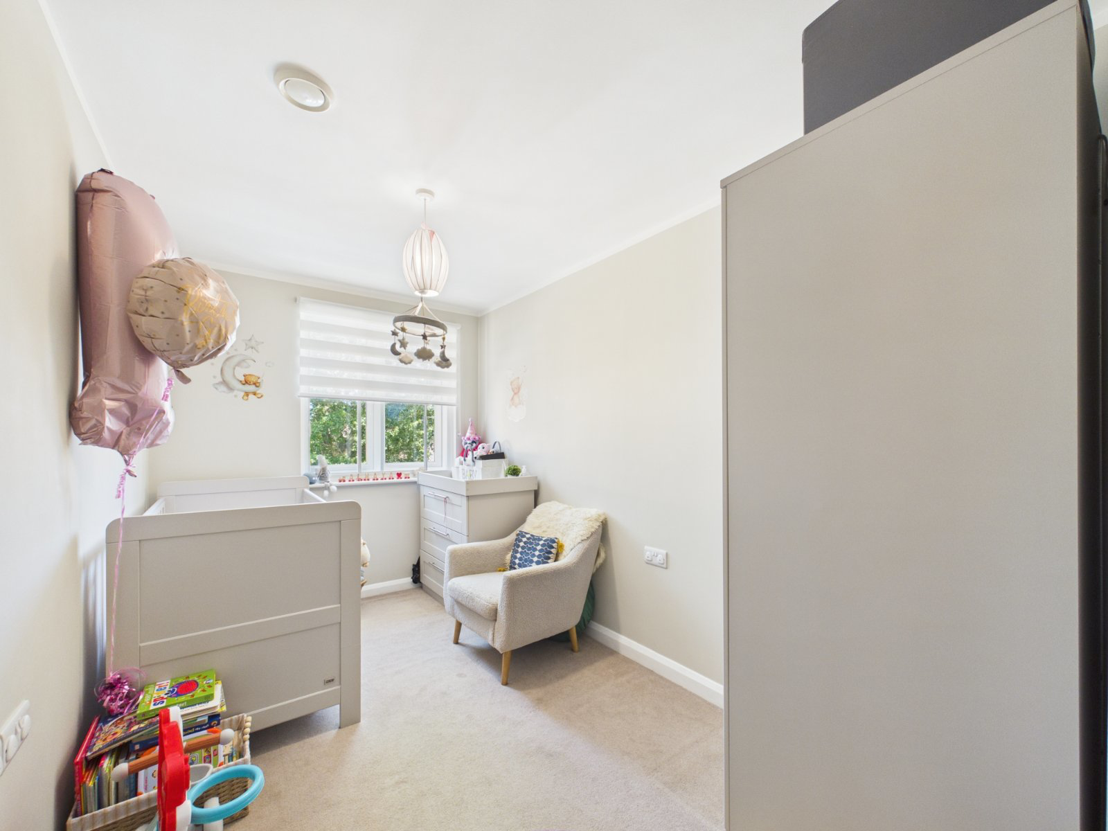 Fusiliers Way, Hounslow, TW4, photo 8