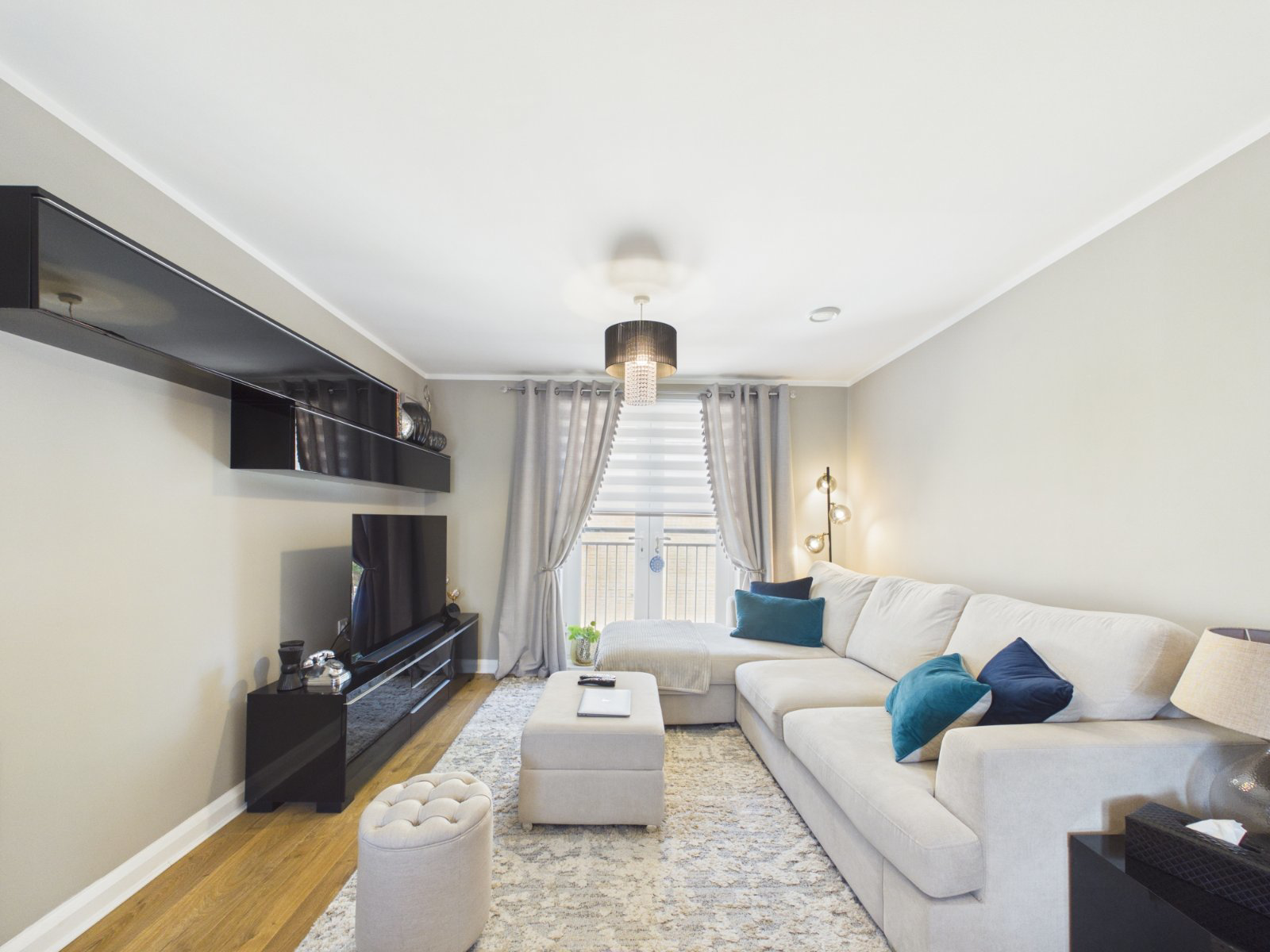 Fusiliers Way, Hounslow, TW4, photo 2