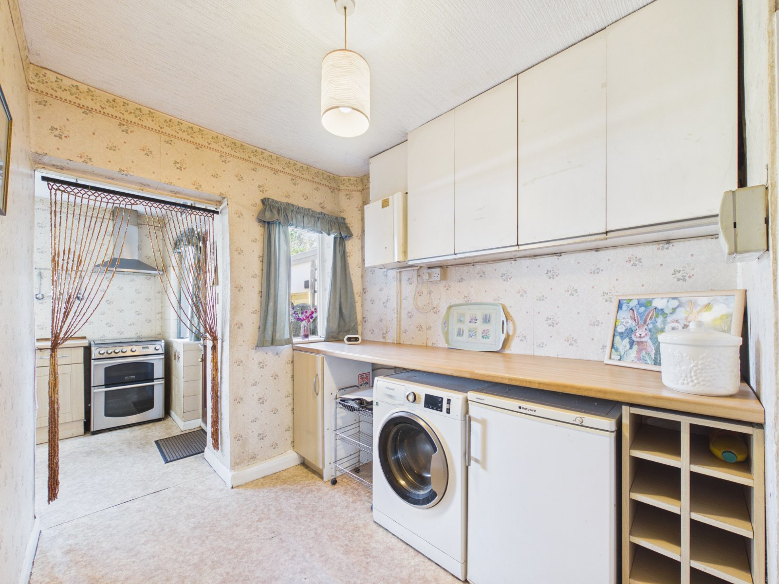 Hounslow Road, Hanworth, Feltham, TW13, photo 3