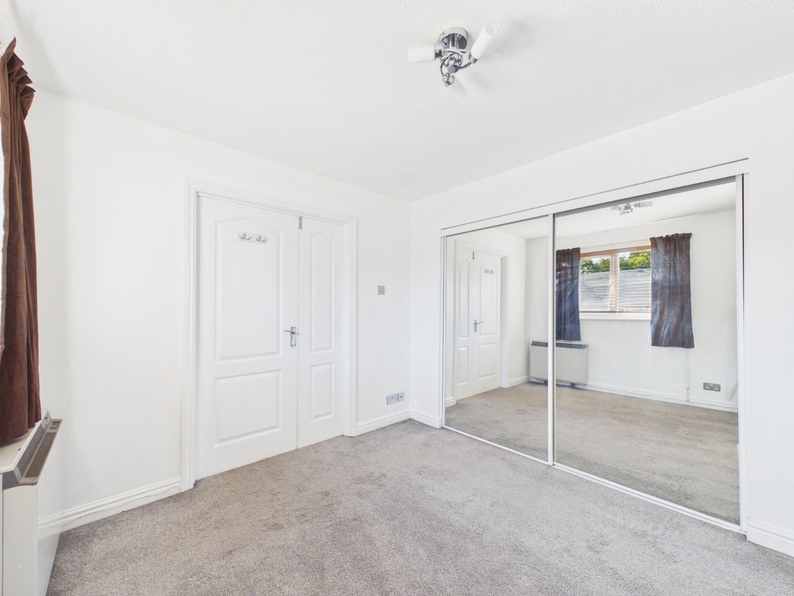 Sycamore Close, Bourne End, Buckinghamshire, SL8, photo 10