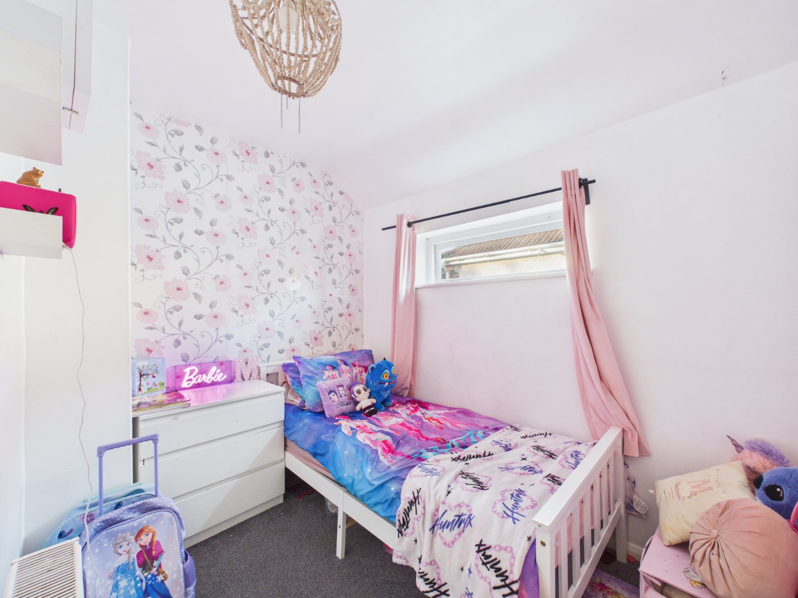 Coppermill Road, Wraysbury, Staines-Upon-Thames, Middlesex, TW19, photo 5