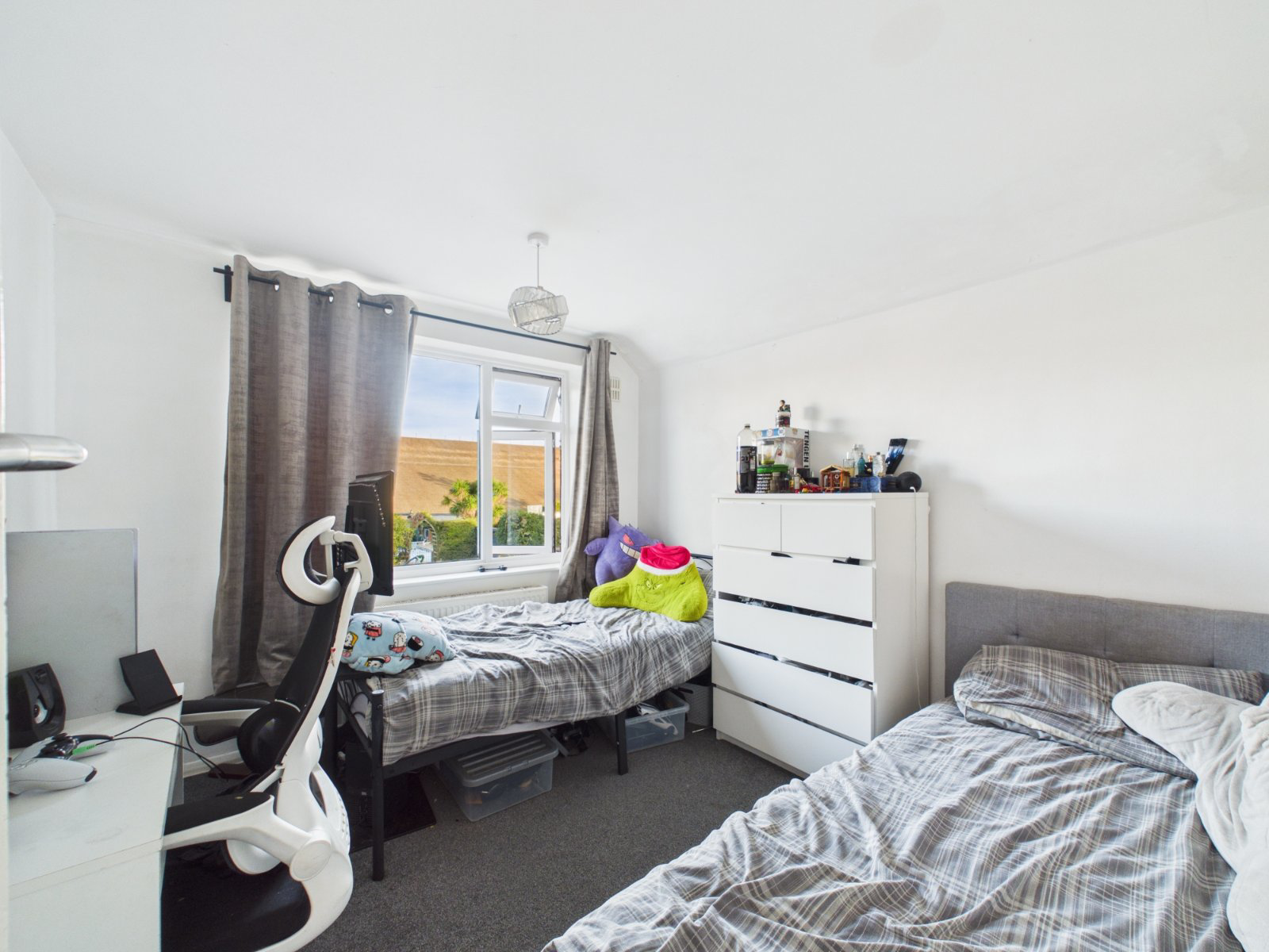 Coppermill Road, Wraysbury, Staines-Upon-Thames, Middlesex, TW19, photo 7