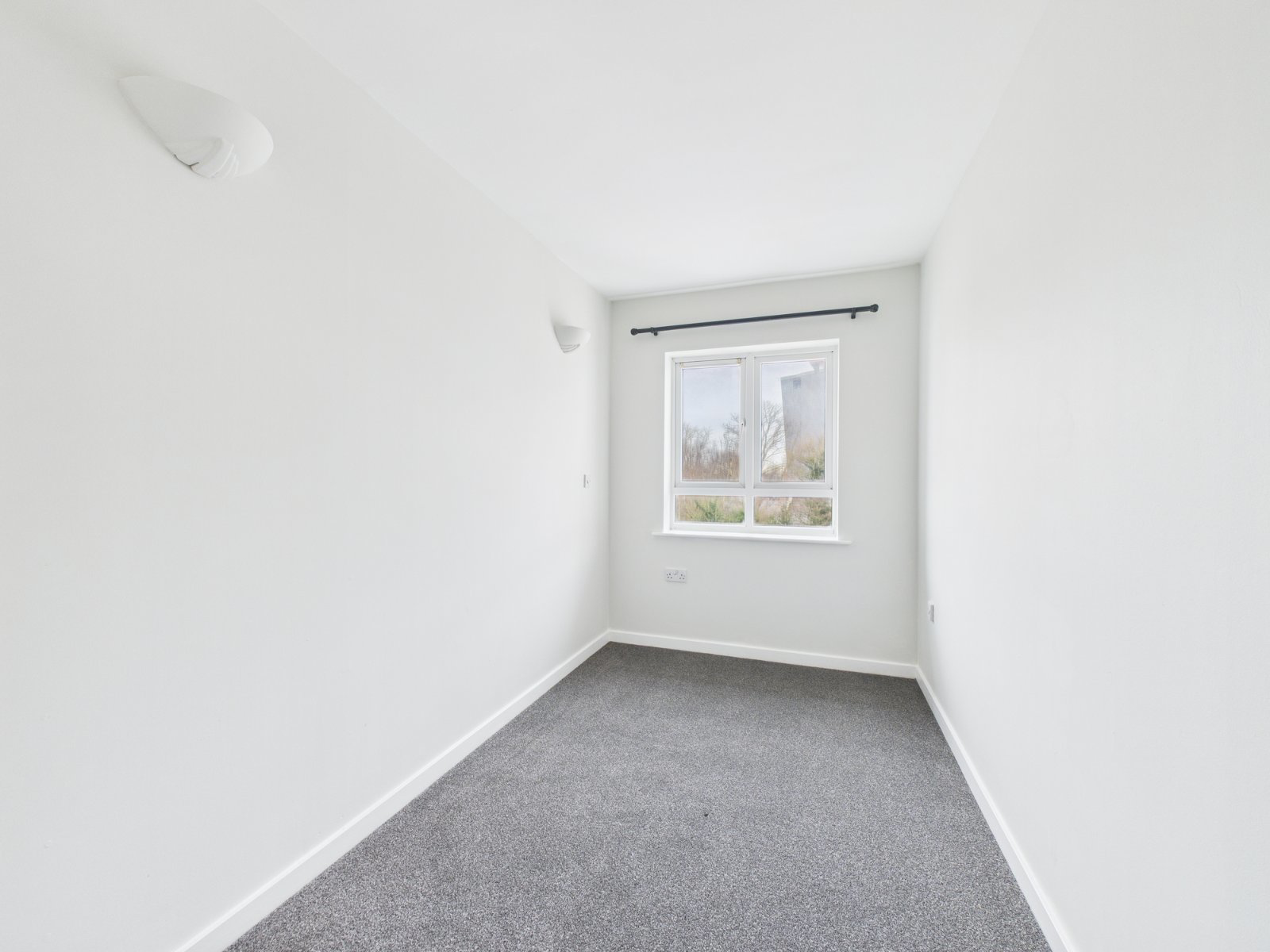 Sovereign Heights, Slough, Berkshire, SL3, photo 5