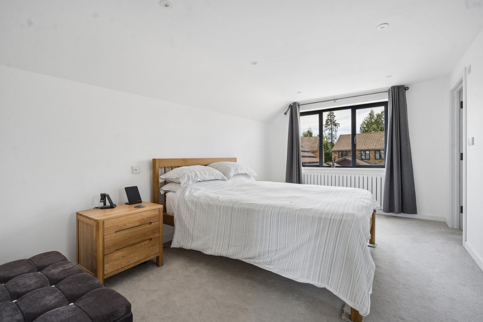 Cedars Close, Chalfont St. Peter, Gerrards Cross, Buckinghamshire, SL9, photo 7