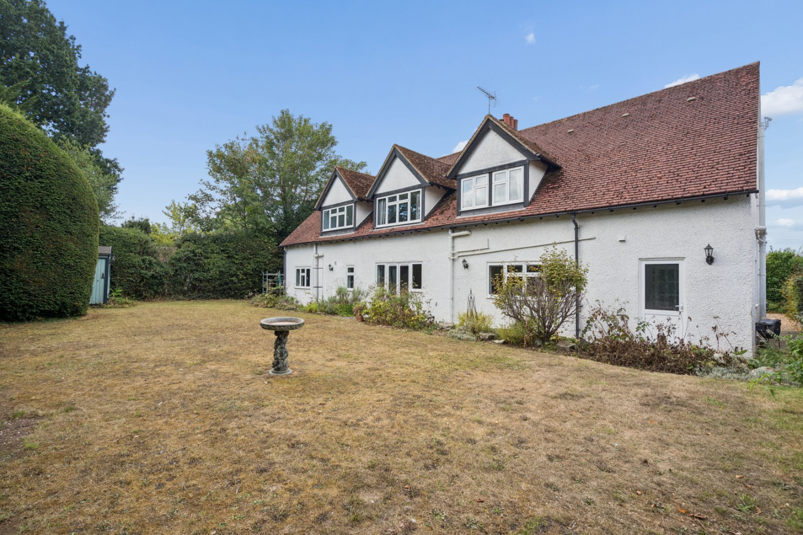 Copthall Corner, Chalfont St. Peter, Buckinghamshire, SL9, photo 11