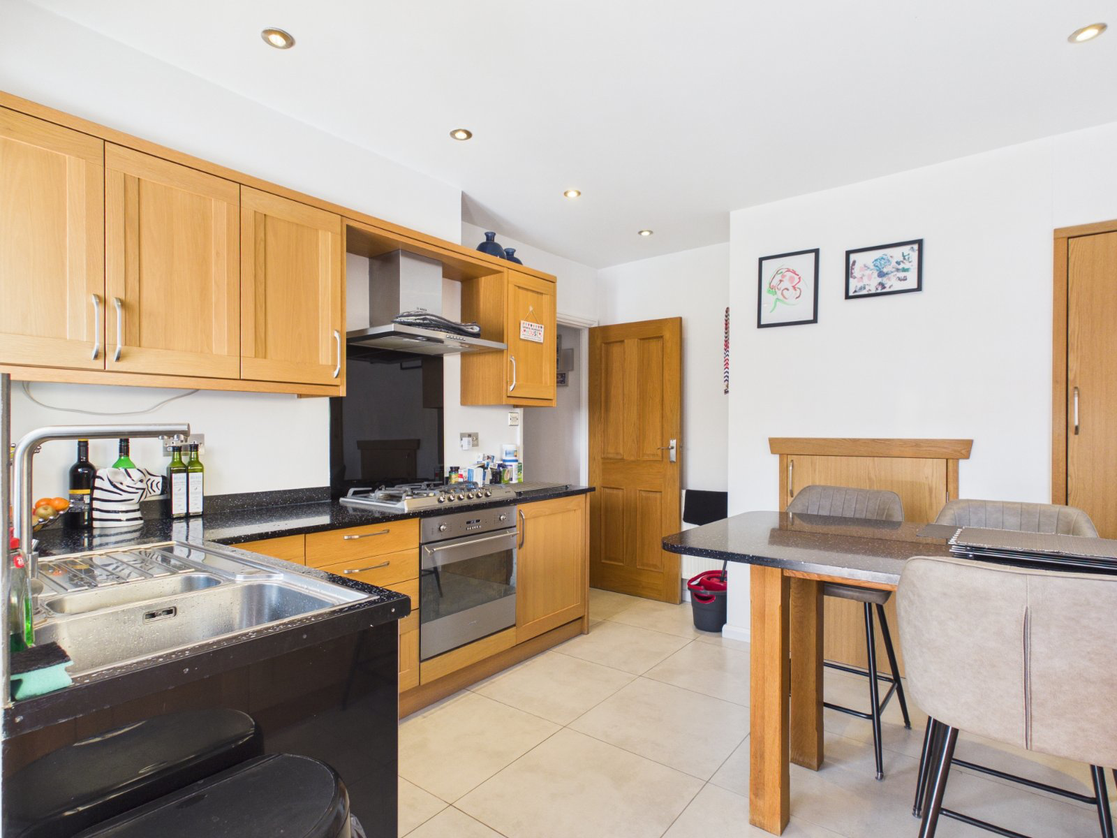 Park Avenue, Wraysbury, Berkshire, TW19, photo 12