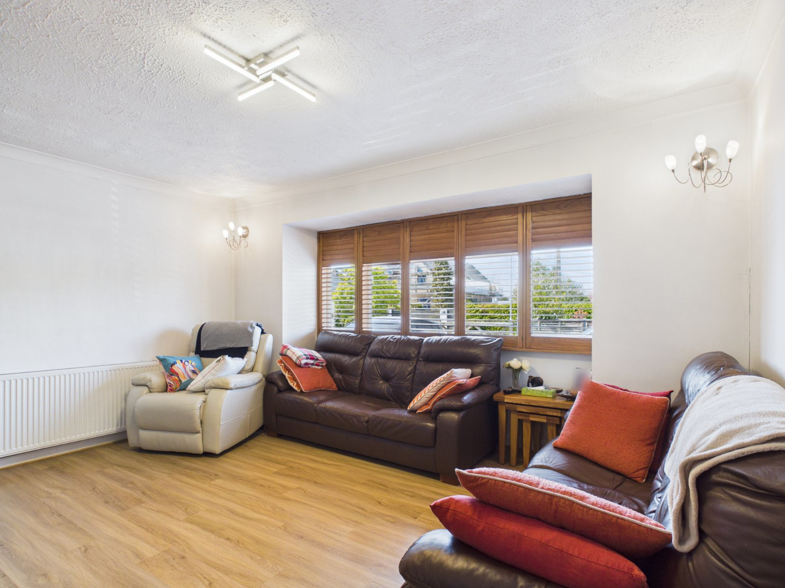 Park Avenue, Wraysbury, Berkshire, TW19, photo 2