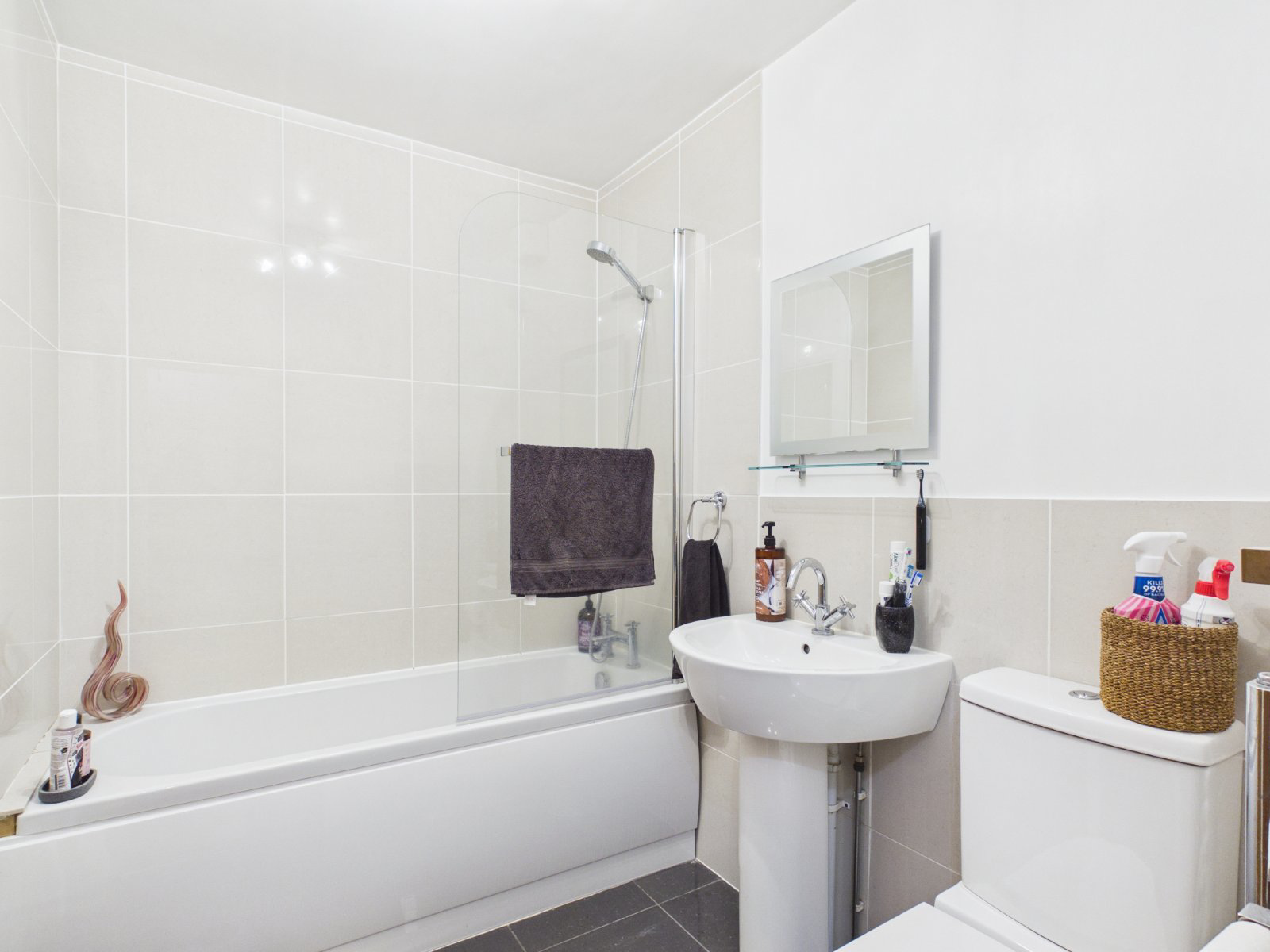 Park Avenue, Wraysbury, Berkshire, TW19, photo 19