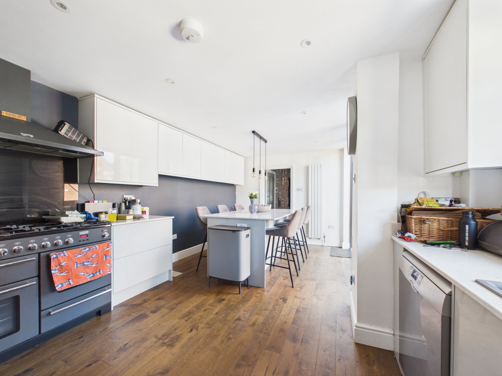 Wraysbury Road, Staines, Surrey, TW18, photo 4