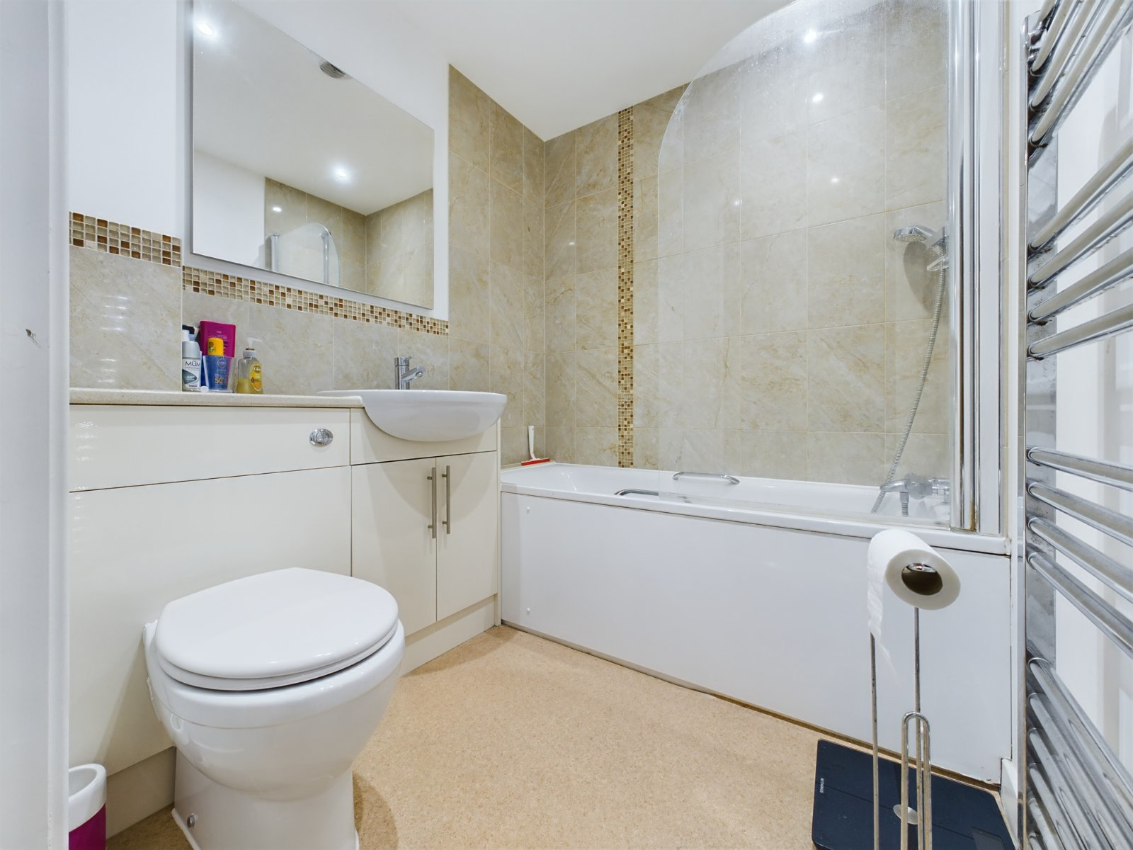 Woodthorpe Road, Ashford, Surrey, TW15, photo 10